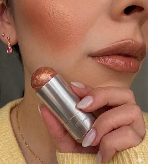 Mélange à Trois Blush and Highlight Stick